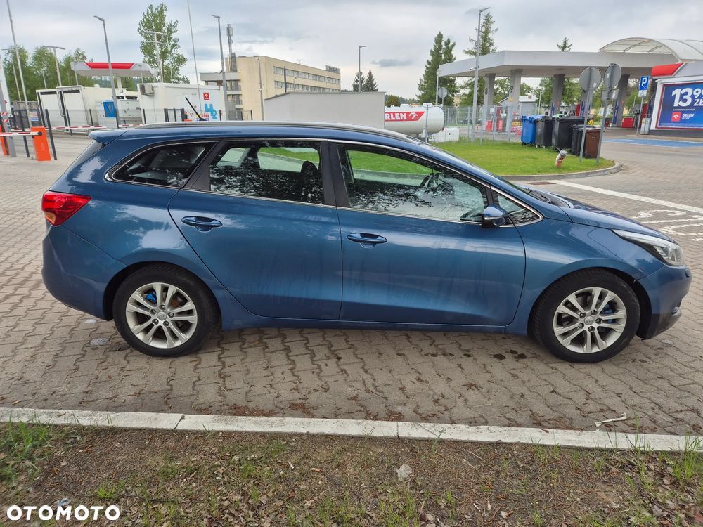 Kia Ceed 1.6 GDI L - 6