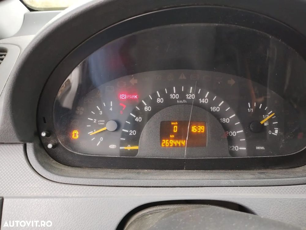 Mercedes-Benz Vito - 3