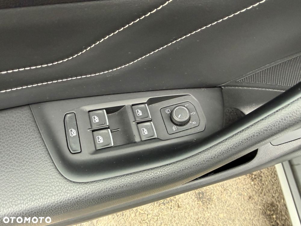 Volkswagen Passat Alltrack 2.0 TDI SCR 4Mot DSG7 - 28