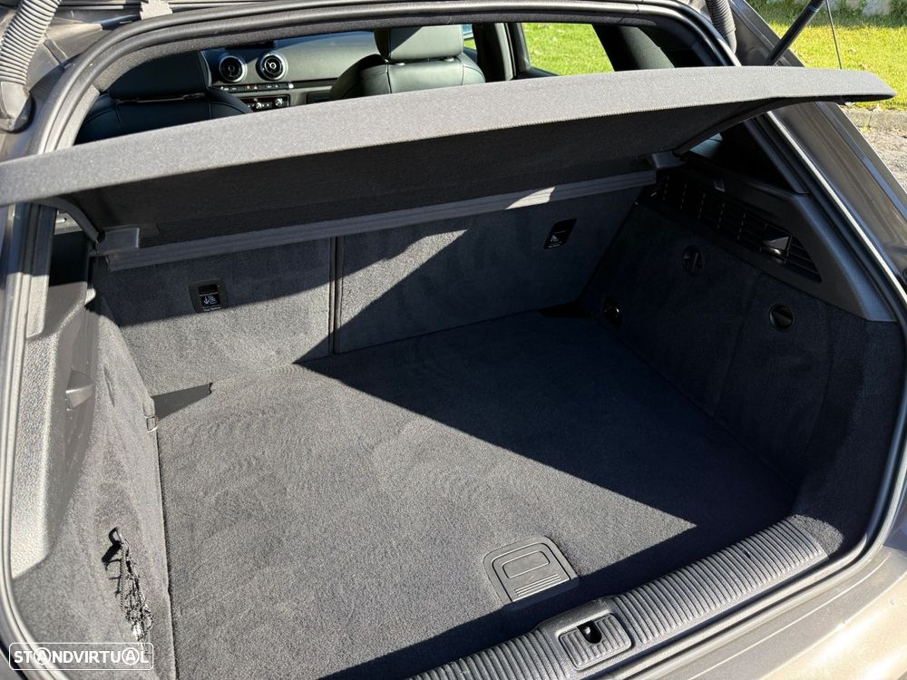 Audi A3 Sportback 1.6 TDI S-line S tronic - 43