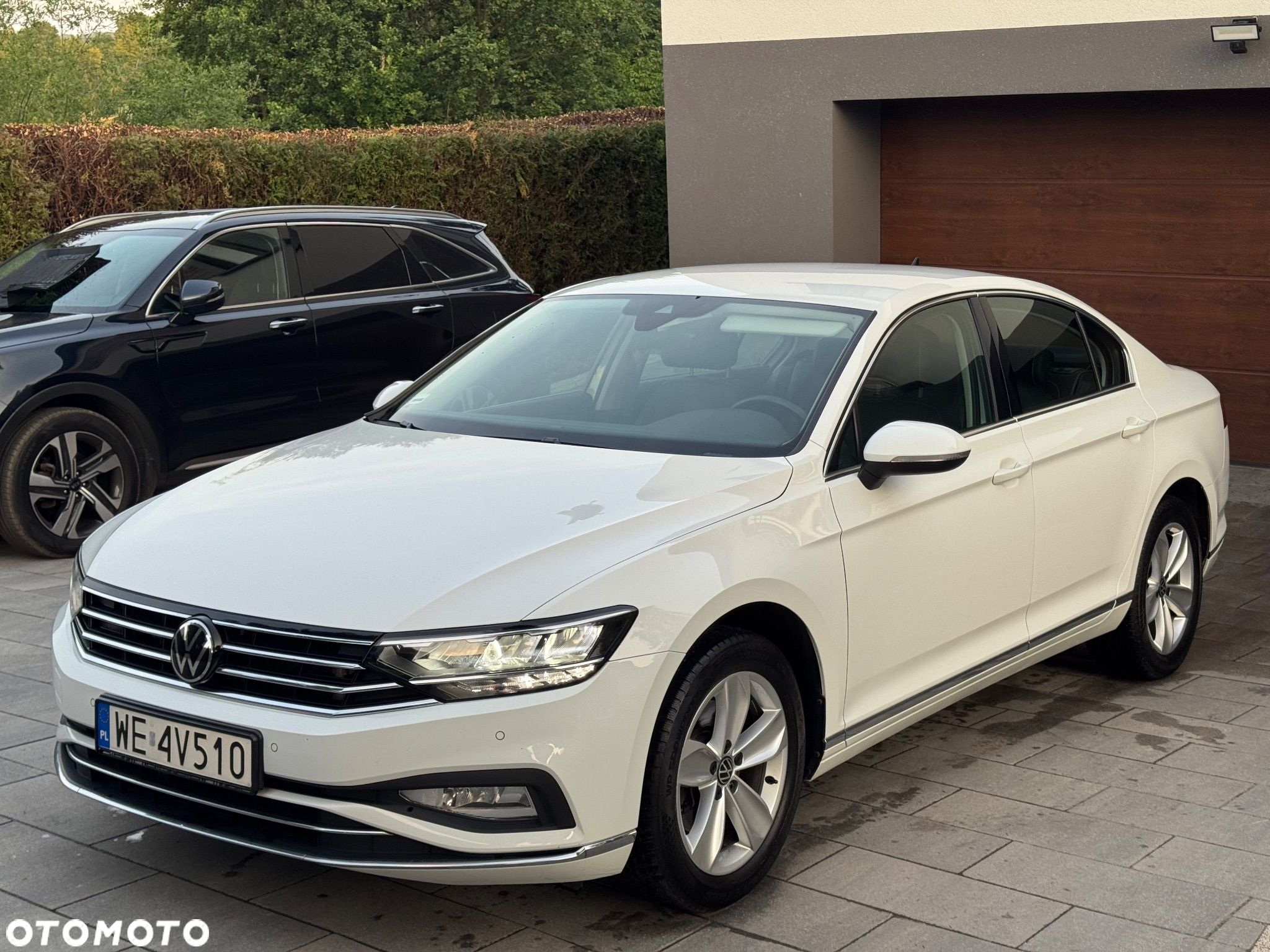 Volkswagen Passat 2.0 TSI Elegance DSG - 1