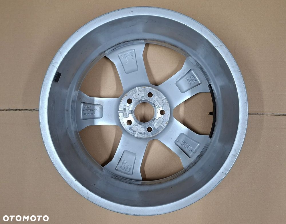 Felgi Aluminiowe 18 Volvo EX30 5x108 ET 46 - 14