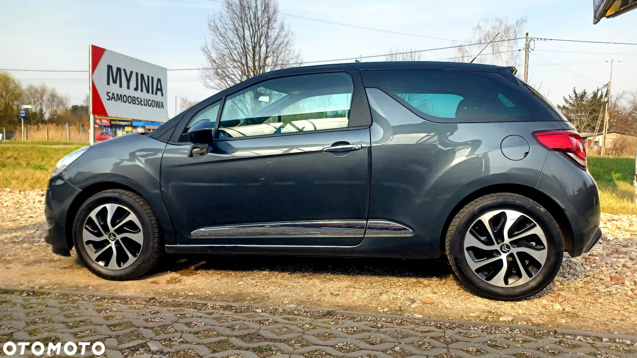 Citroën DS3 BlueHDi 100 So Paris - 10