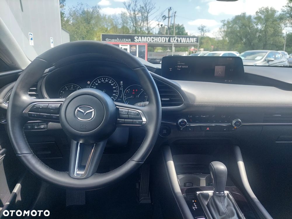 Mazda 3 2.0 mHEV Centre-Line - 11