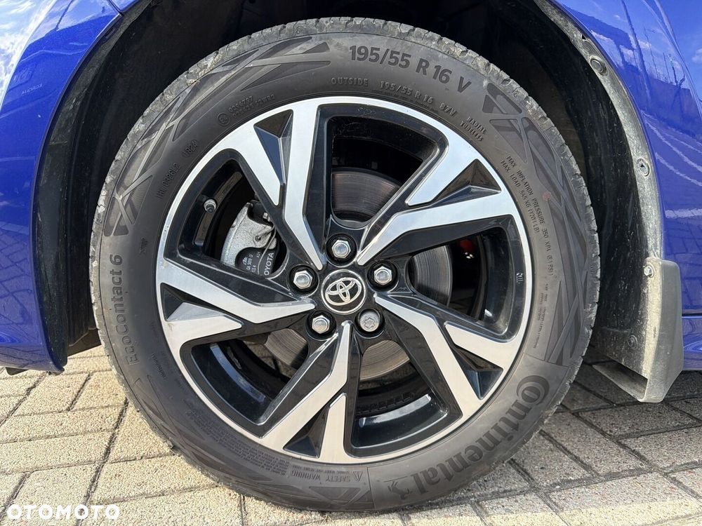 Toyota Yaris Hybrid 1.5 Style - 16