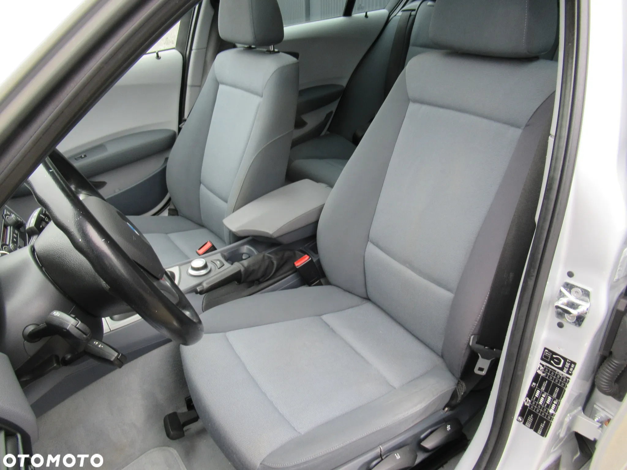 BMW Seria 1 - 11