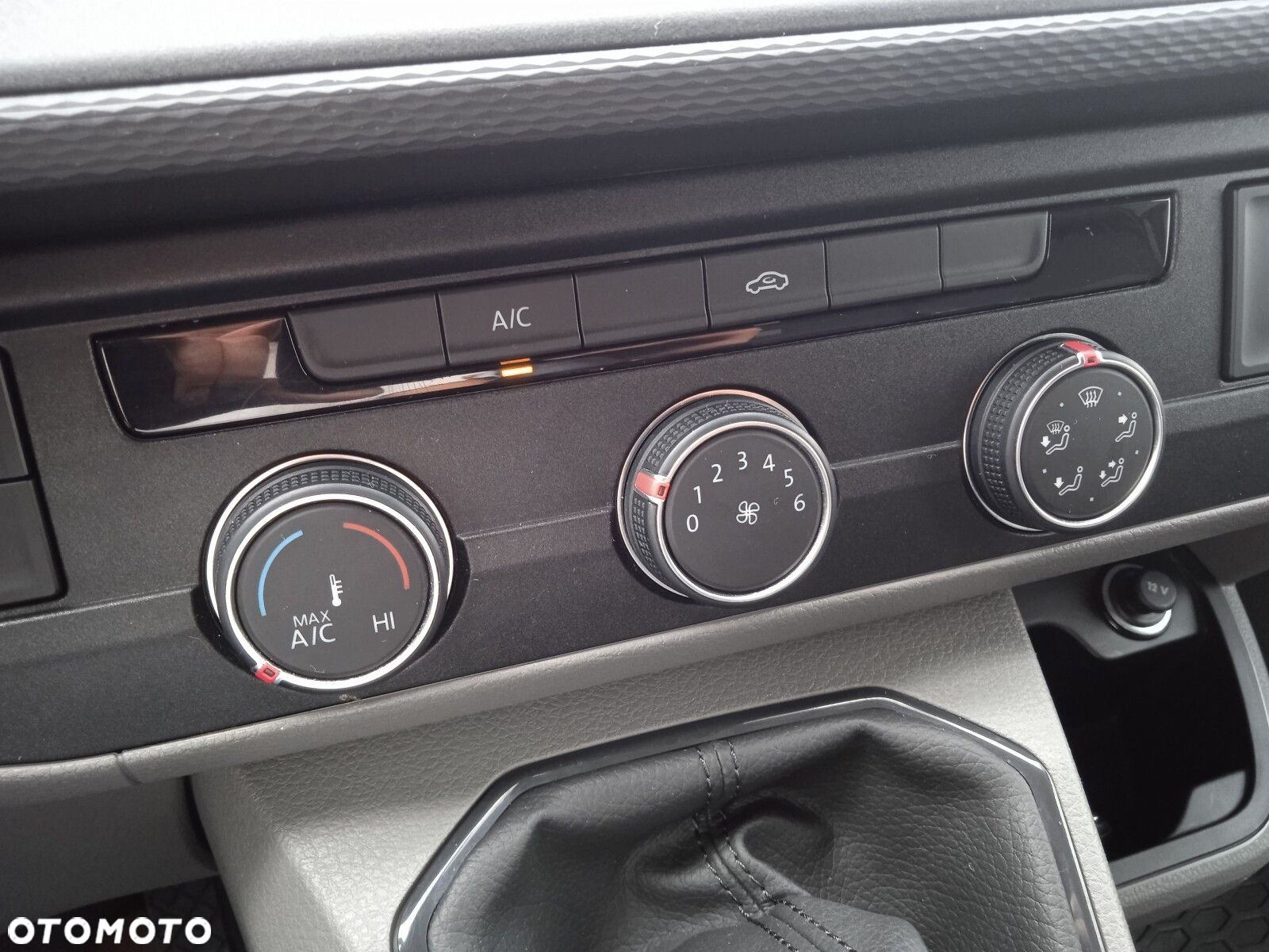 Volkswagen Transporter Transporter 2.0TDI 150KM - 22