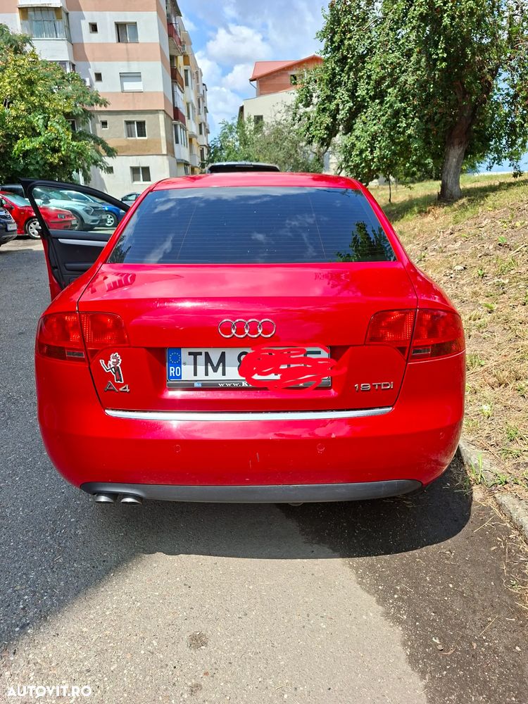 Audi A4 Limuzina - 1