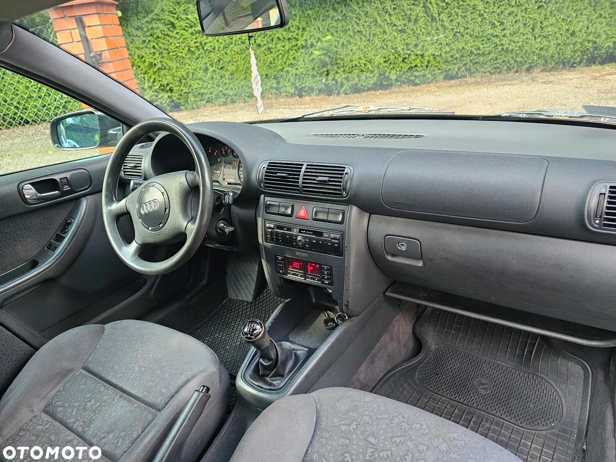 Audi A3 1.6 Attraction - 6