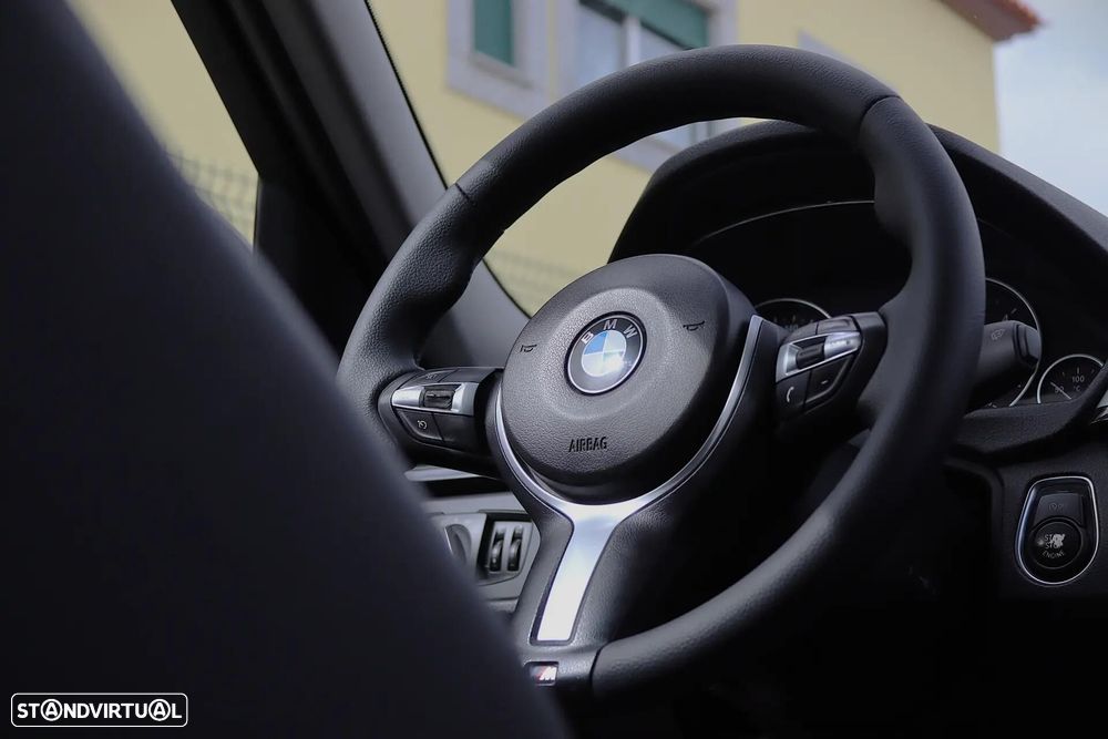 BMW 318 d Aut. Sport Line — fotografia 29