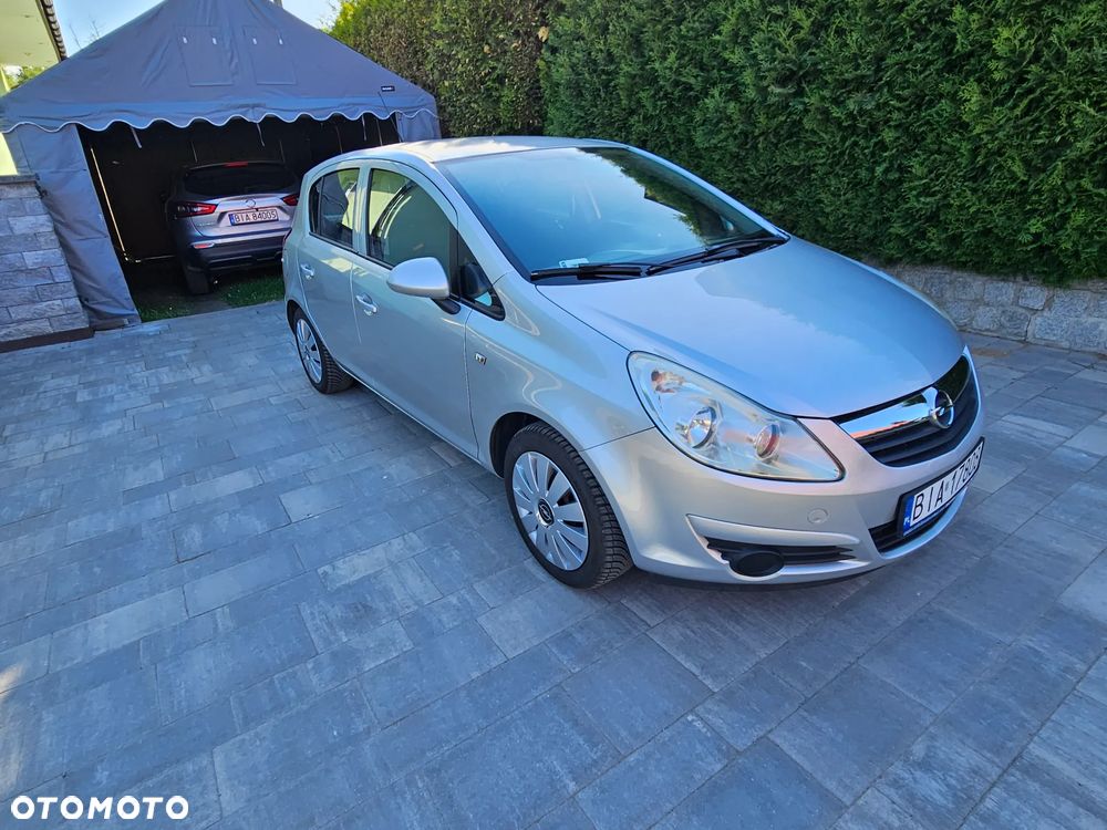 Opel Corsa - 1