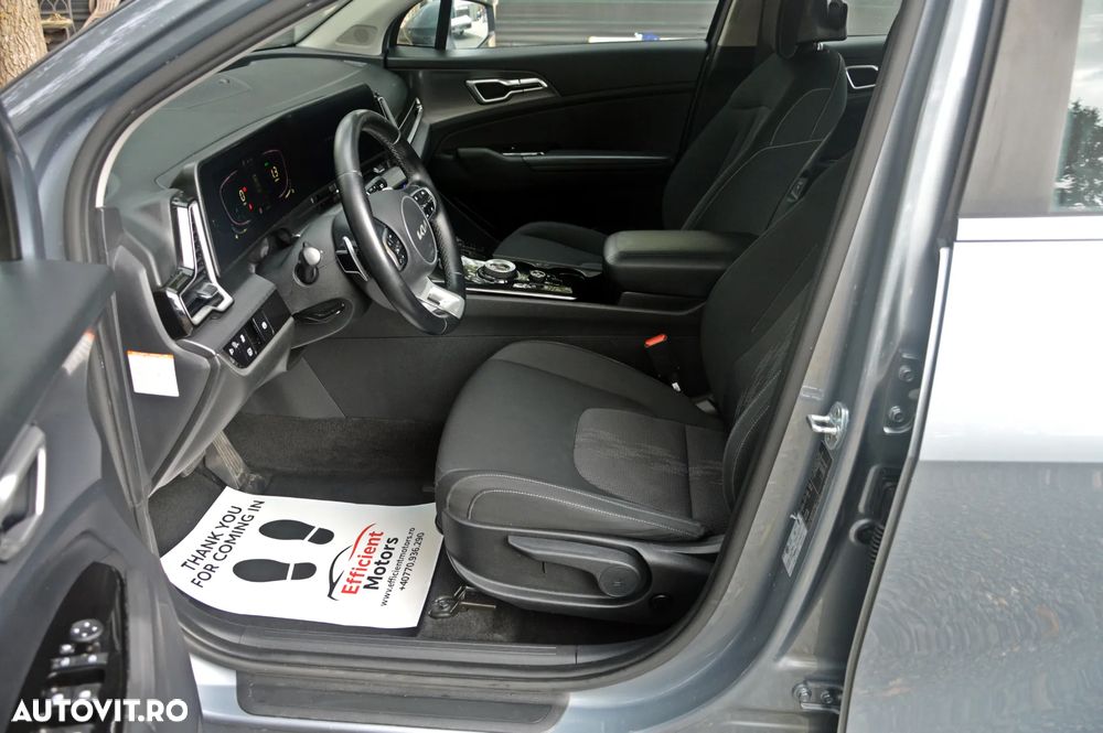Kia Sportage 1.6 T-GDI HEV 6AT 4x2 Business Line - 22