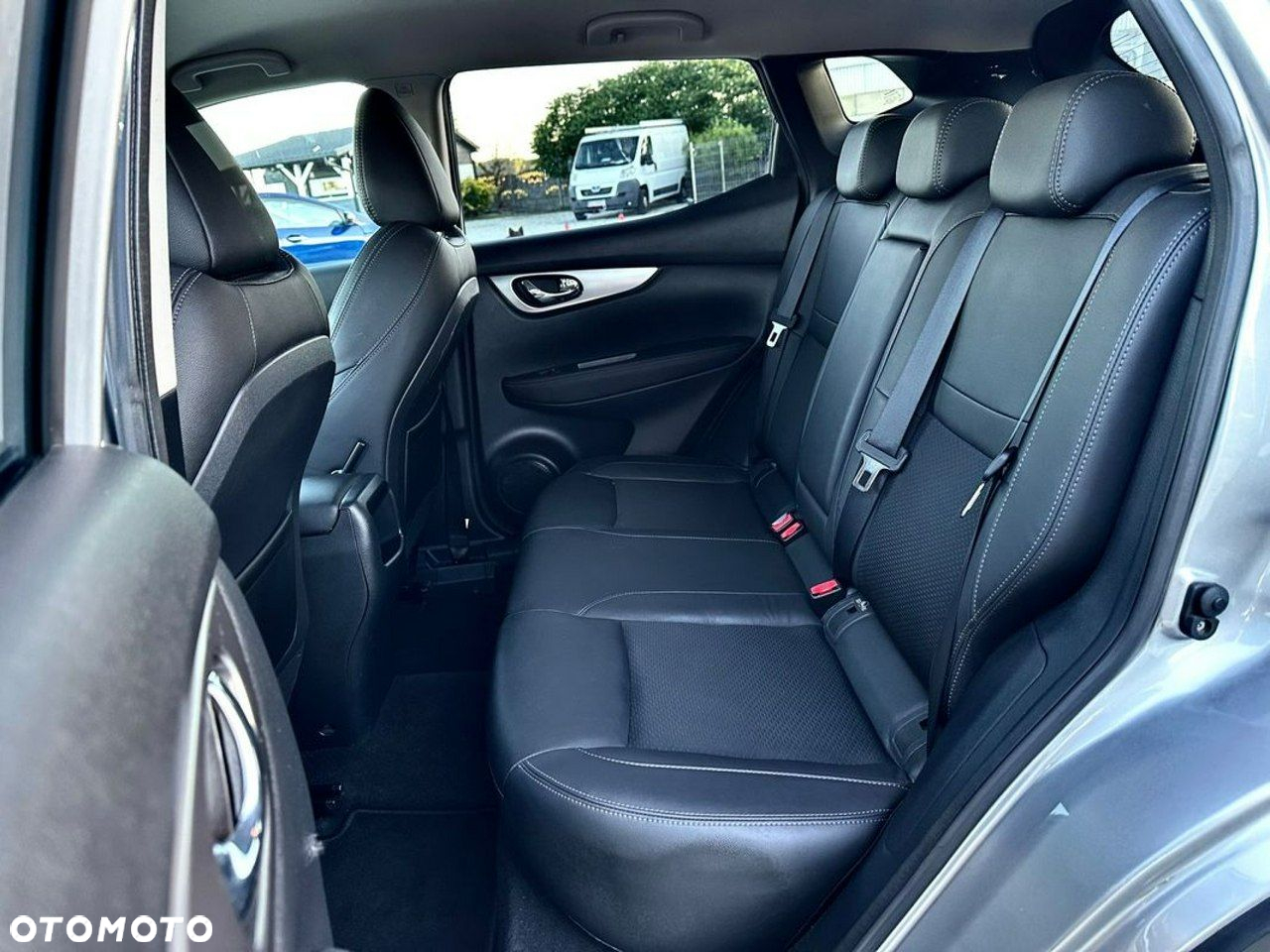 Nissan Qashqai 1.6 DCi Black Edition EU6 - 8
