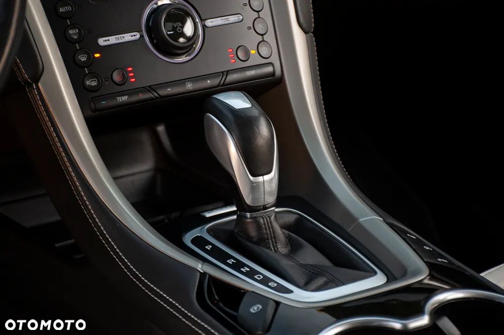 Ford Mondeo 2.0 TDCi STart-Stopp PowerShift-Aut Vignale - 33