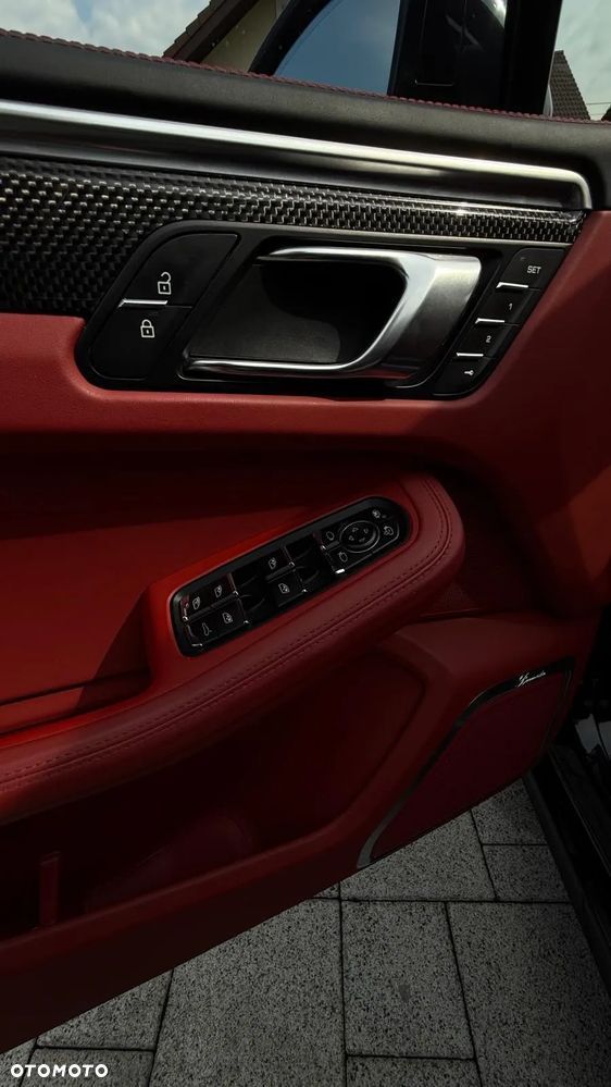 Porsche Macan Turbo PDK - 11