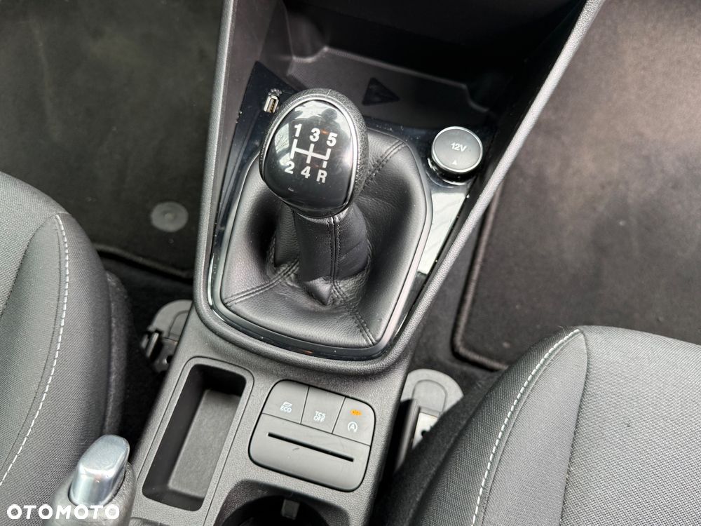 Ford Fiesta 1.1 COOL&CONNECT - 14