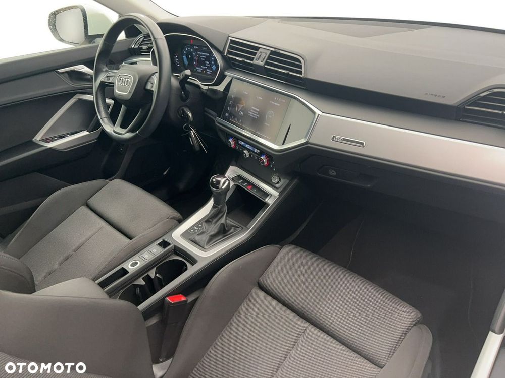 Audi Q3 35 TFSI mHEV S tronic - 14