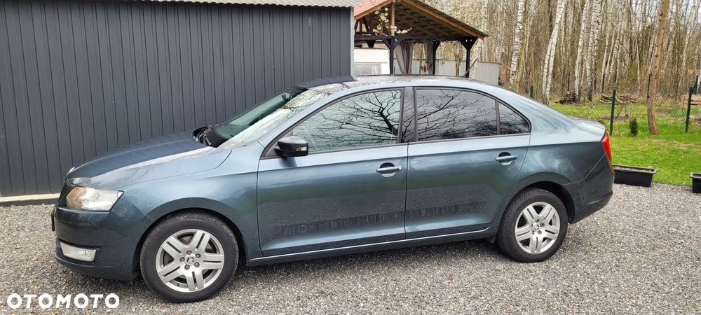 Skoda RAPID ver-1-6-tdi-dpf-ambition - 1