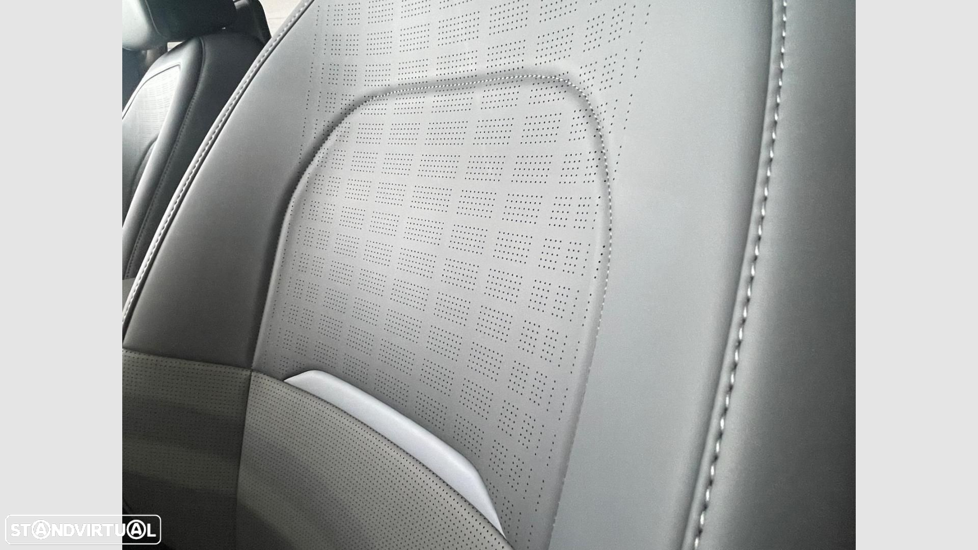 Kia EV3 81.4 kWh Tech - 15
