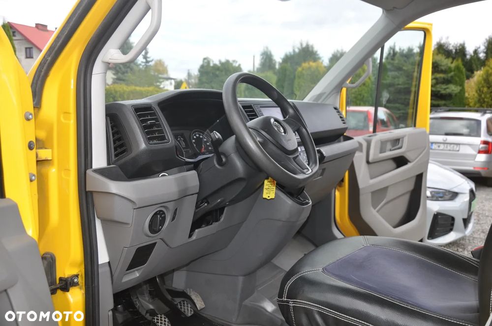 Volkswagen Crafter - 32