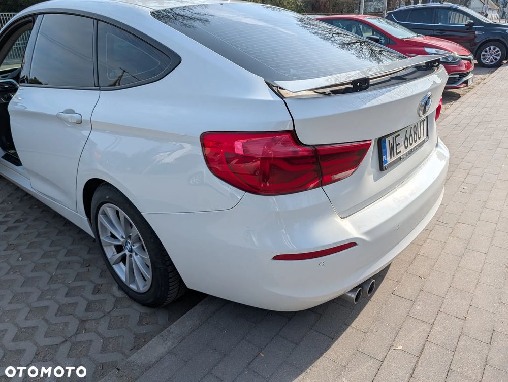 BMW 3GT 320d xDrive Advantage - 16