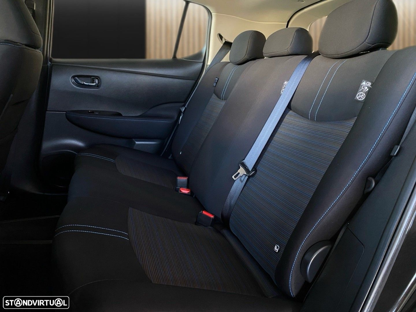 Nissan Leaf N-Connecta - 6