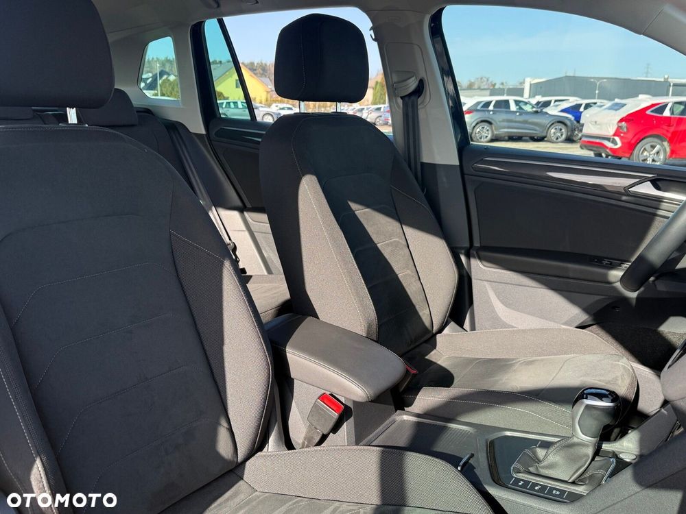Volkswagen Tiguan - 20