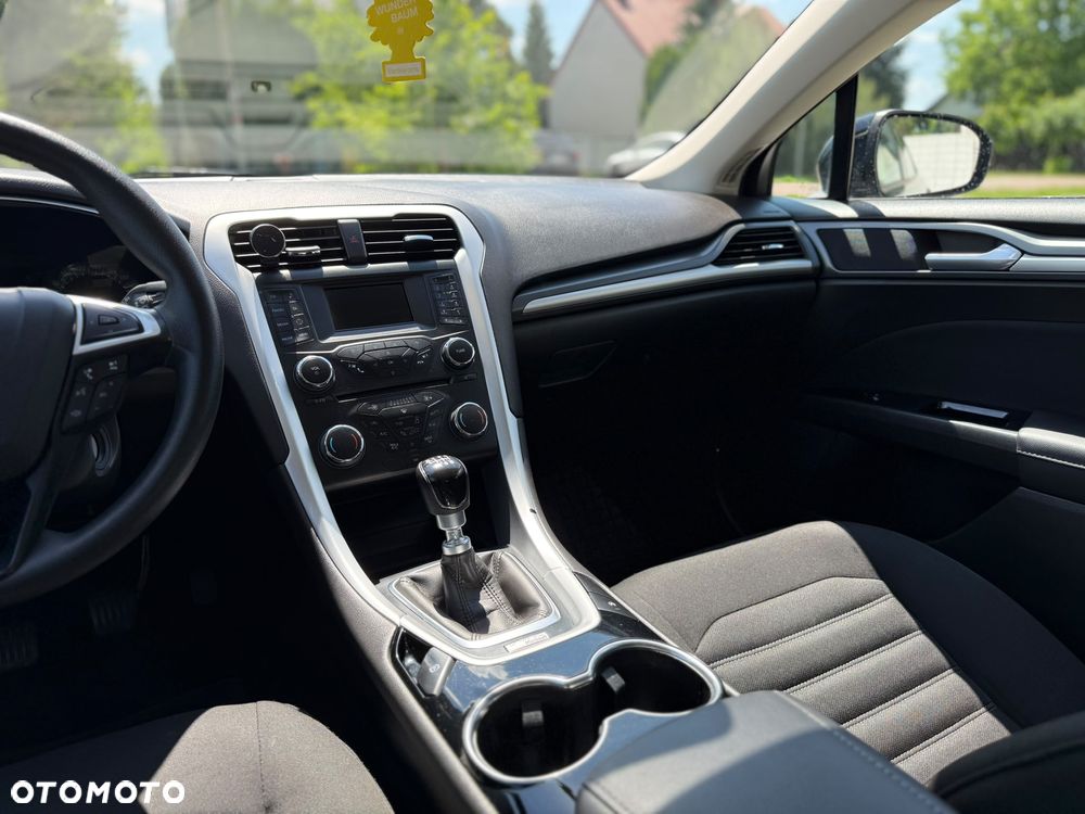 Ford Mondeo - 15