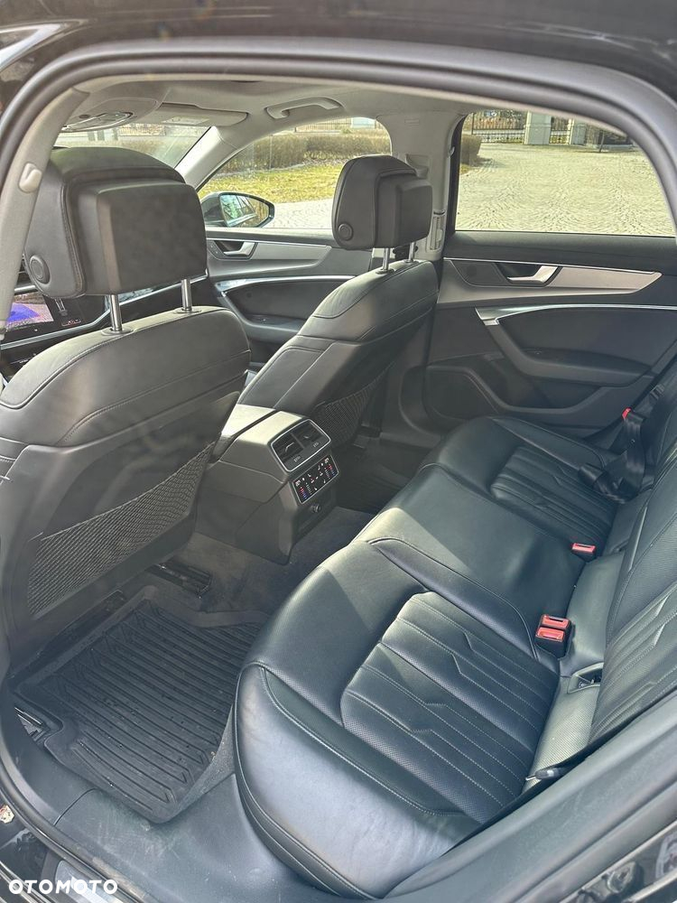 Audi A6 - 12