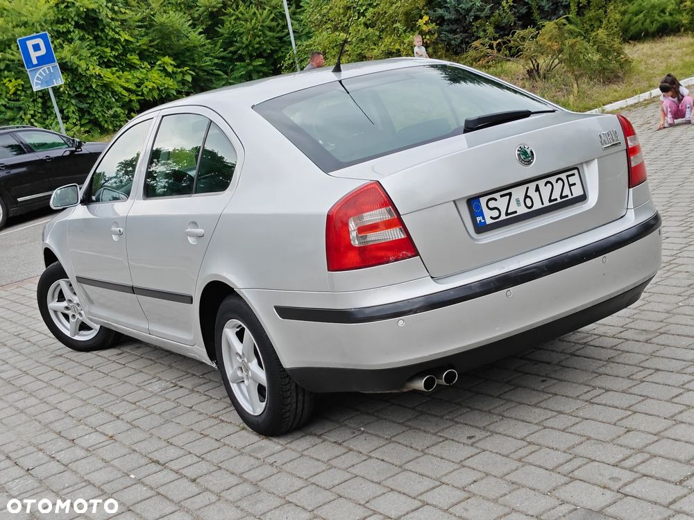 Skoda Octavia 1.6 Selection - 2