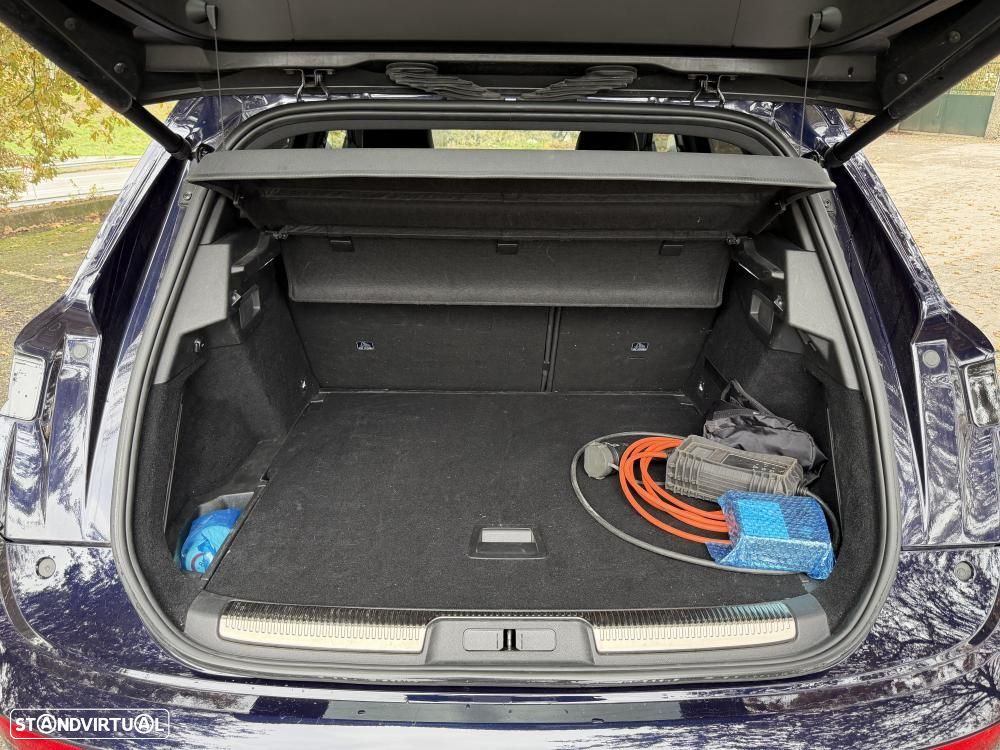 DS DS7 Crossback E-Tense Performance Line EAT8 - 33