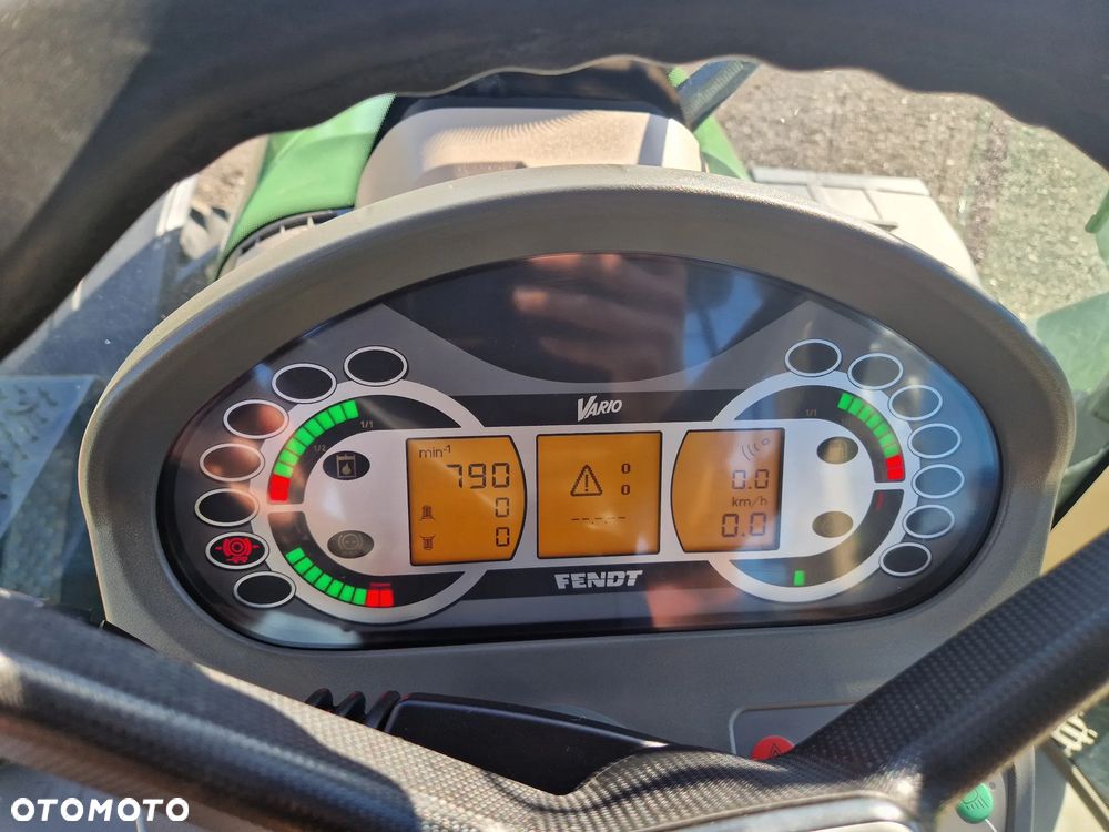 Fendt 720 VARIO SCR PROFI PLUS PNEUMATYKA GPS - 17