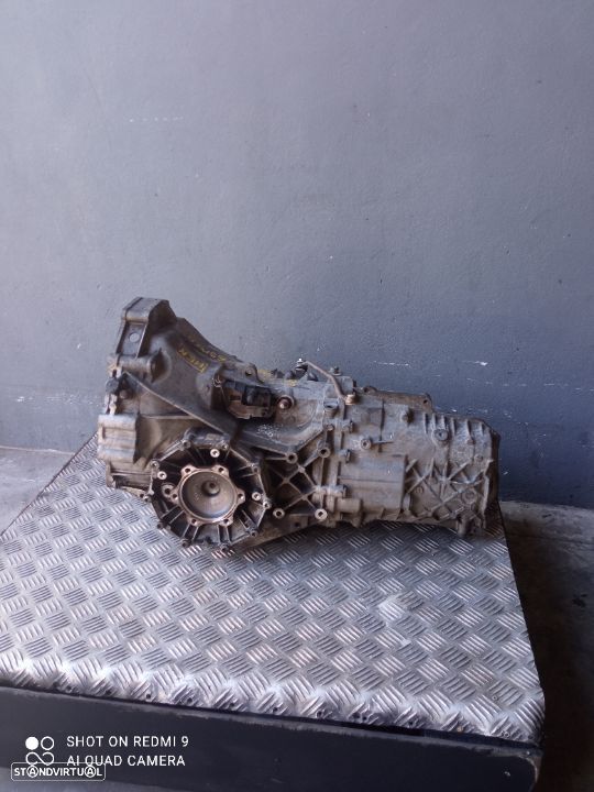 Caixa de 6 velocidades Audi A4 B6 2.5TDI REF: HEN - 4