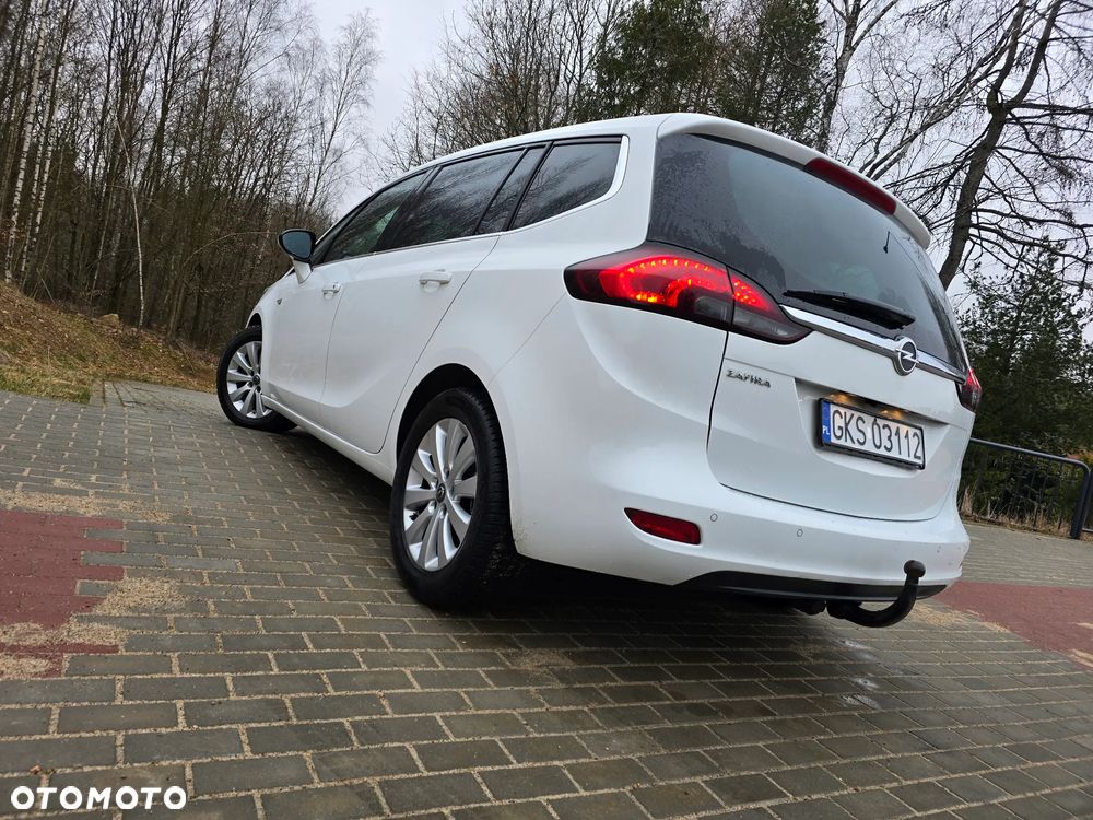 Opel Zafira - 9