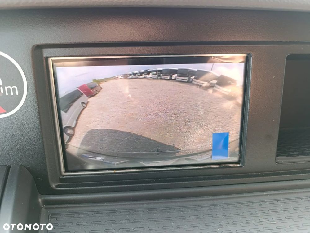 MAN Lions Coach - 18