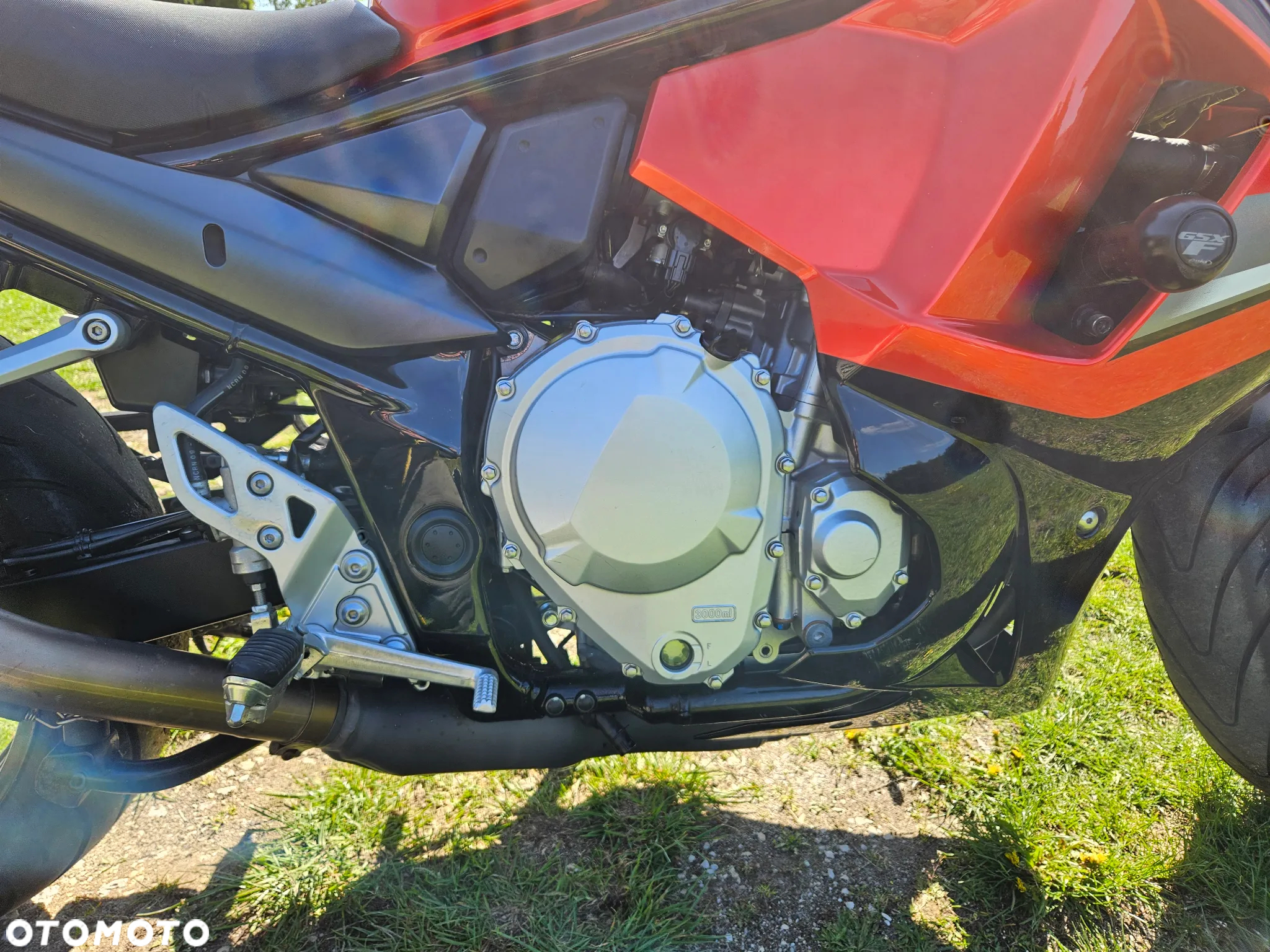 Suzuki GSX - 8