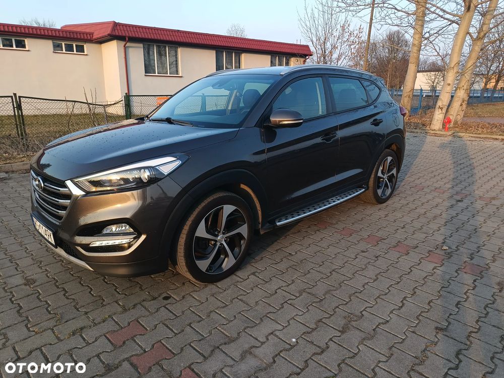 Hyundai Tucson blue 1.7 CRDi 2WD DCT Premium - 18