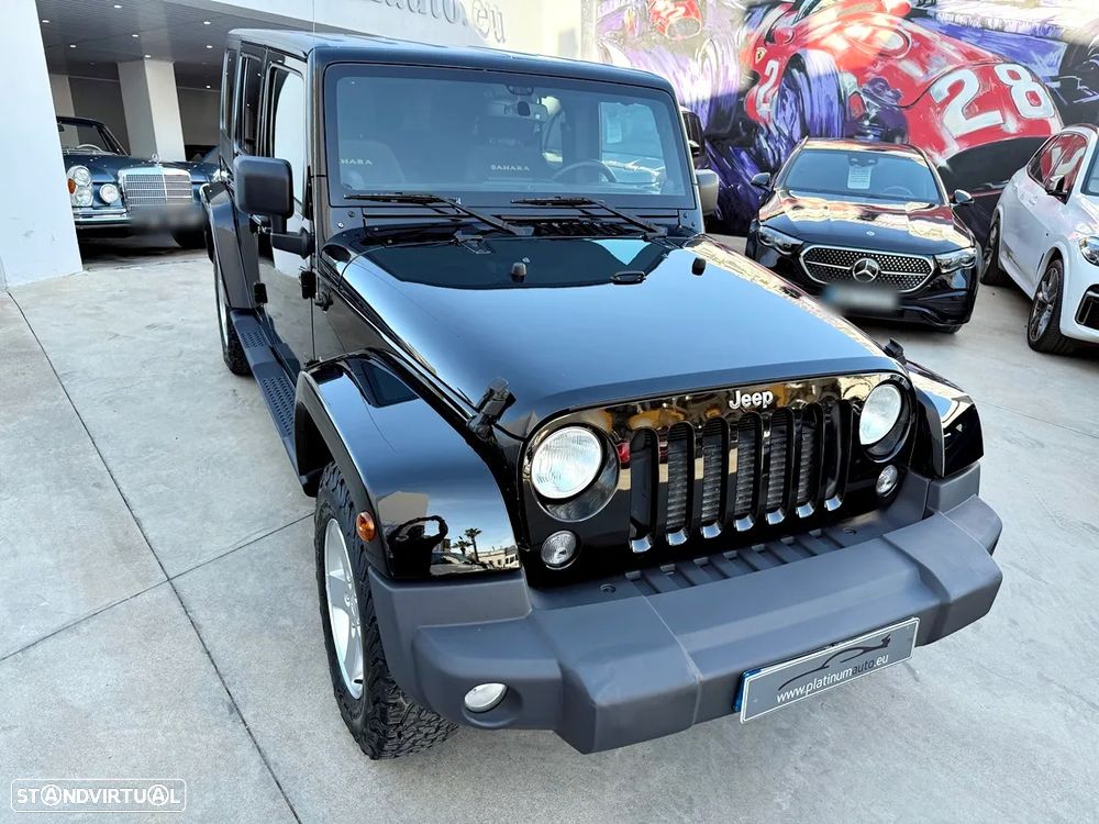 Jeep Wrangler Unlimited 2.8 CRD ATX Sahara Adventure Edition - 38