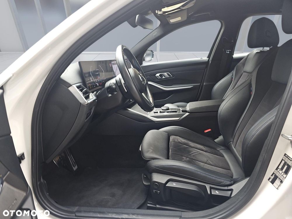 BMW Seria 3 320i - 9