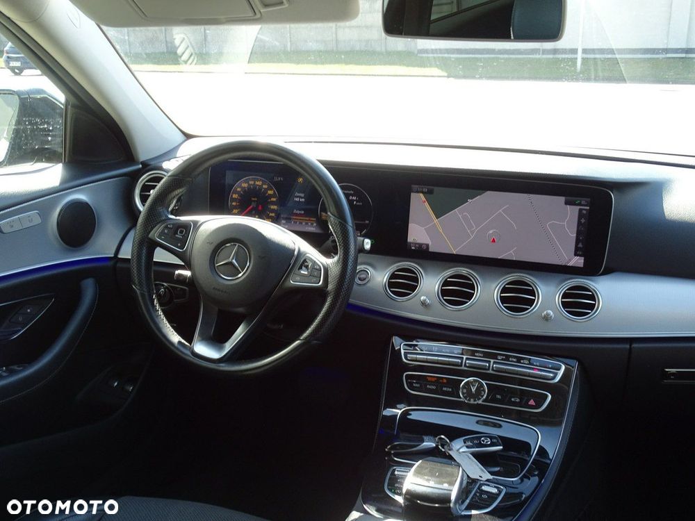 Mercedes-Benz Klasa E - 13