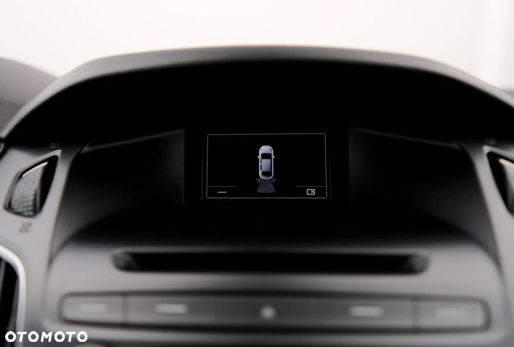 Ford Focus 2.0 TDCi SYNC Edition ASS - 15