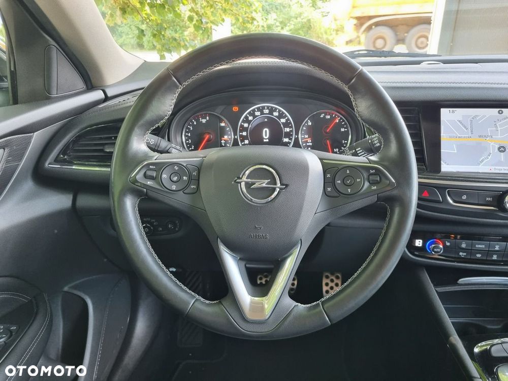 Opel Insignia 1.5 T Innovation S&S - 15