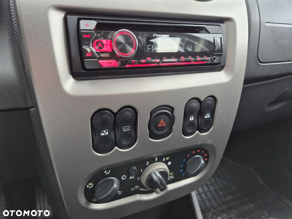 Dacia Sandero Stepway - 13