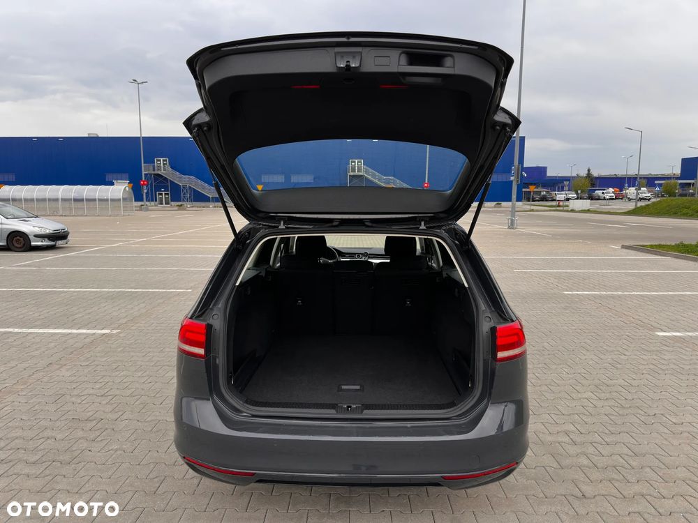 Volkswagen Passat 1.6 TDI (BlueMotion Technology) DSG Comfortline - 38