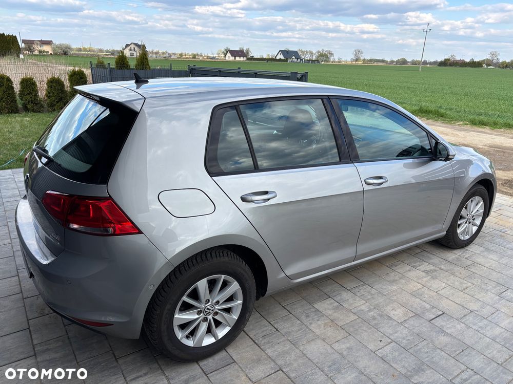 Volkswagen Golf 1.6 TDI BlueMotion Technology Comfortline - 4