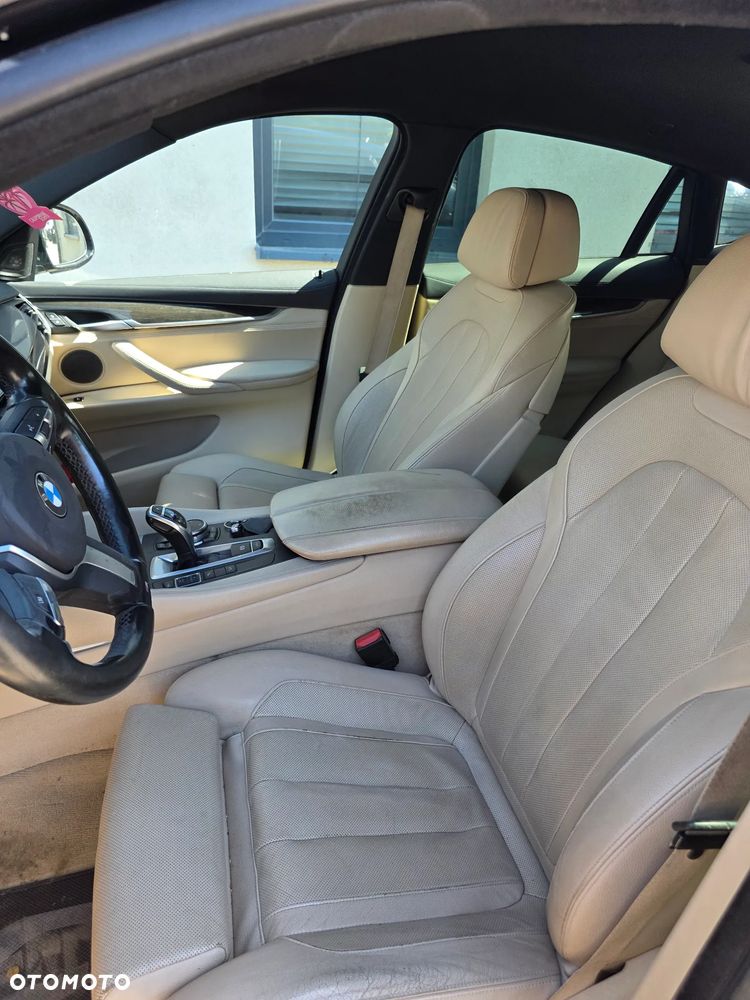 BMW X6M - 8