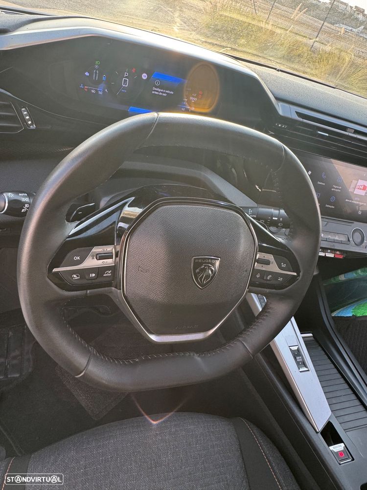Peugeot 308 SW - 9