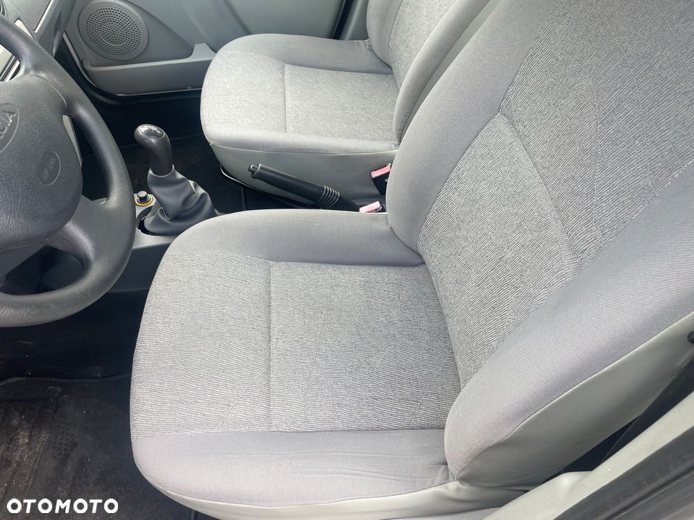Dacia Logan 1.6 Ambiance - 18