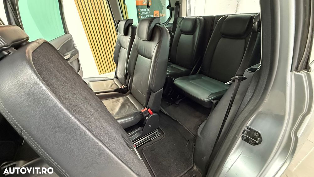 Ford Galaxy 2.0 Ghia - 9