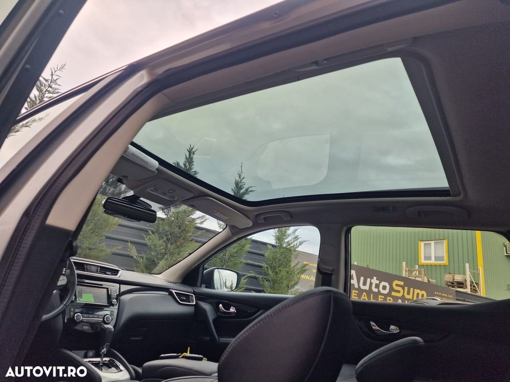 Nissan Qashqai 1.6 DCI Xtronic TEKNA - 25